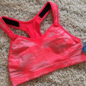 NWT- Brooks Rebound Racer Running Bra